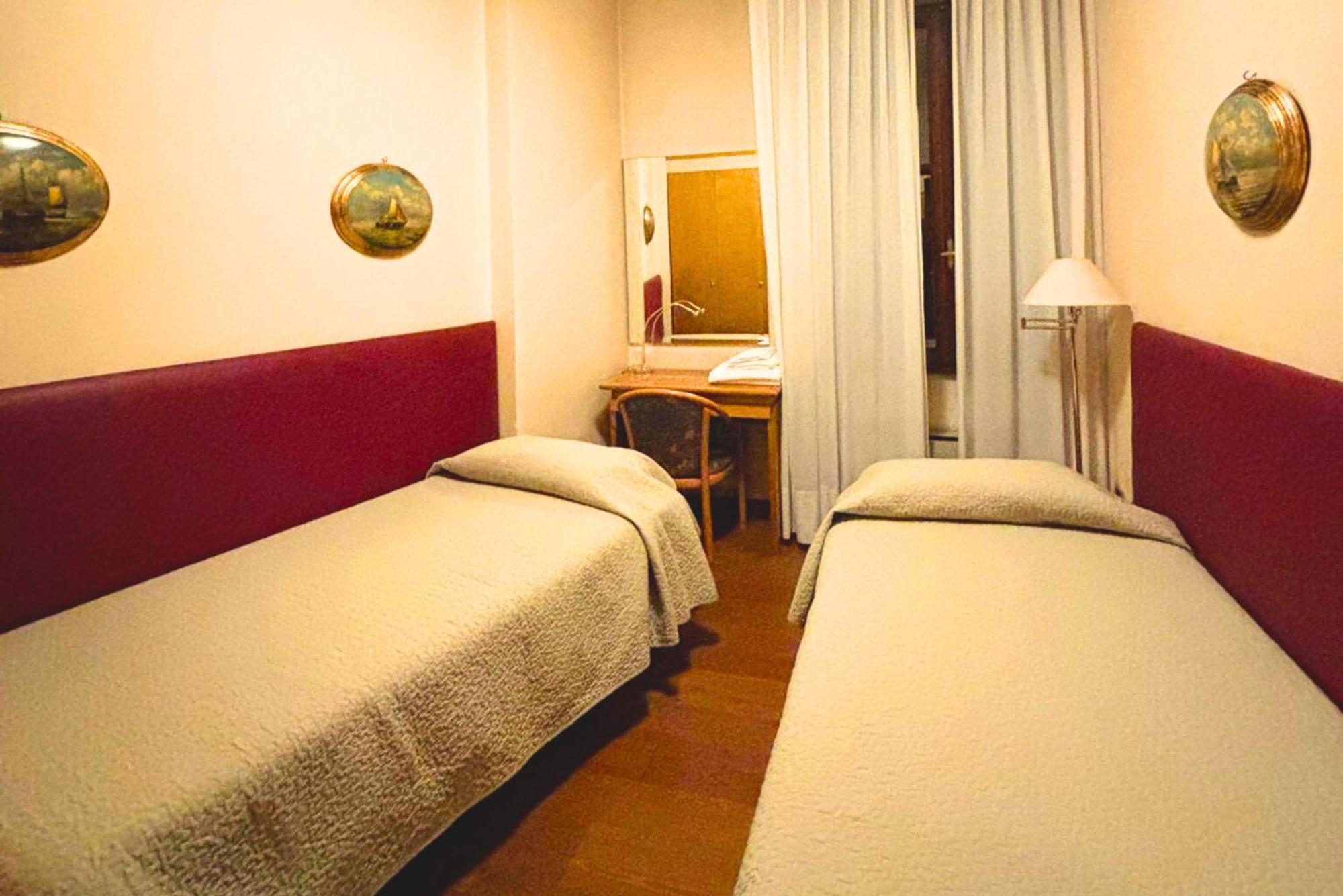 Residence La Fenice Padova Esterno foto